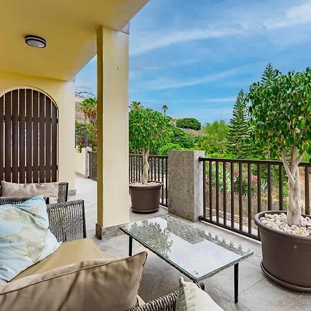 Villa Natali ,luxury 3-levels Large On Tenerife, Ocean View, Private Poo L& Barbecue Area Costa Adeje